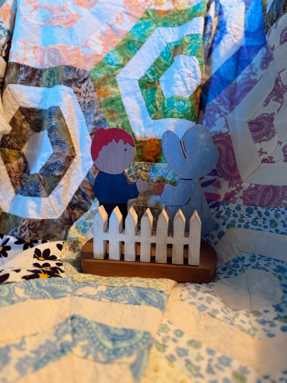 Wooden Amish boy and girl Pennsylvania Dutch decor